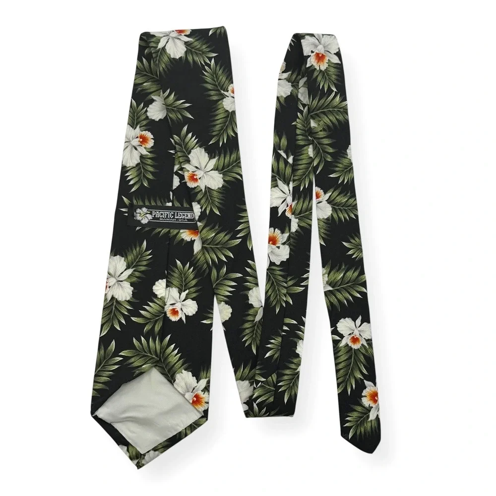 VTG Pacific Legend Hawaii USA Made Tie Black Tropical‎ Print Retro Vacation